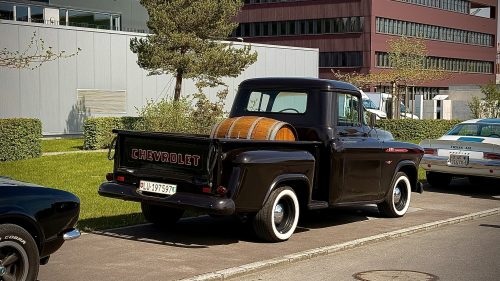"CLASSIC-CAR-OLDTIMERMEET - ACE Café"