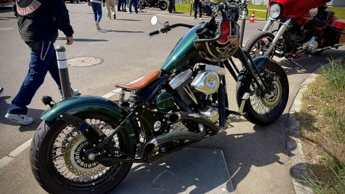 "CLASSIC-CAR-OLDTIMERMEET - ACE Café"