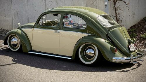 "CLASSIC-CAR-OLDTIMERMEET - ACE Café"