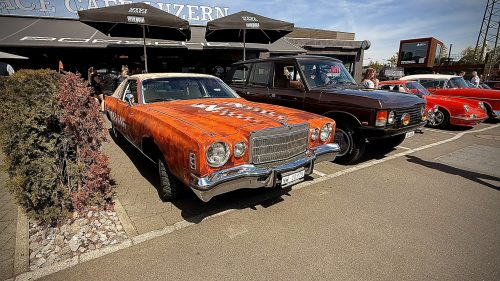 "CLASSIC-CAR-OLDTIMERMEET - ACE Café"