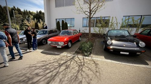 "CLASSIC-CAR-OLDTIMERMEET - ACE Café"