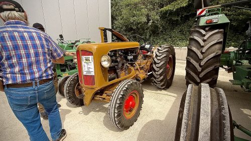 "Oldie Treffen Töff / Auto / Traktor"