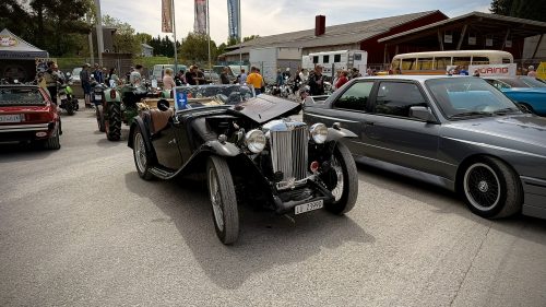 "Oldie Treffen Töff / Auto / Traktor"